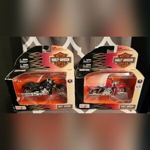 Harley Davidson Diecast Motorcycle 2008 Series 24 Lot‎ Of 2